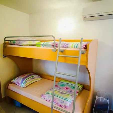 Appartement Wine & Olive Oil Mofardin Koper