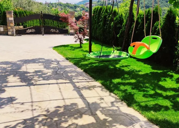 Wine & Olive Oil Mofardin