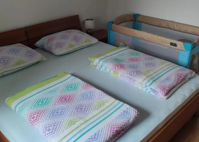 Wine & Olive Oil Mofardin