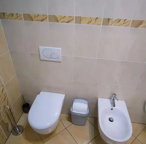 Wine & Olive Oil Mofardin * Koper