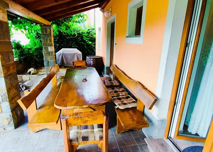 Wine & Olive Oil Mofardin Koper